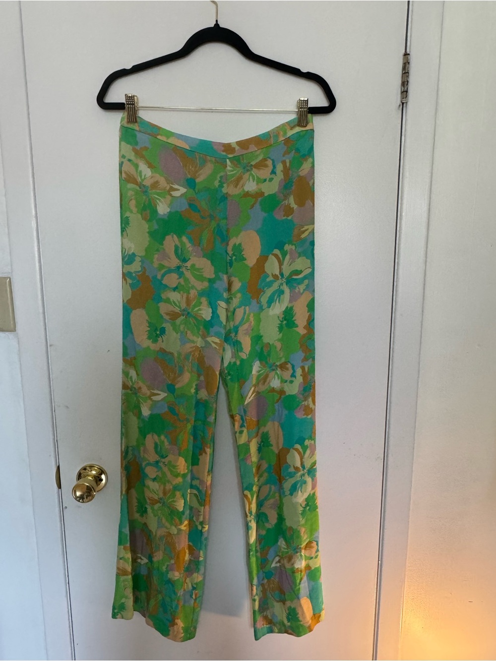 STRADIVARIUS Tropical Floral Wide-Leg Pants in Green & Turquoise